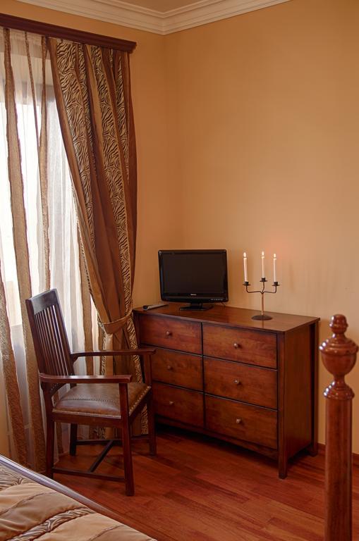 Tsaghkunq Guest House Sevan Room photo